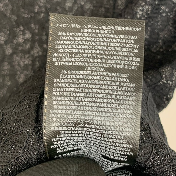 Guess Off The Shoulder Fitted Black Lace Mini Dress Size 4 - Picture 8 of 10